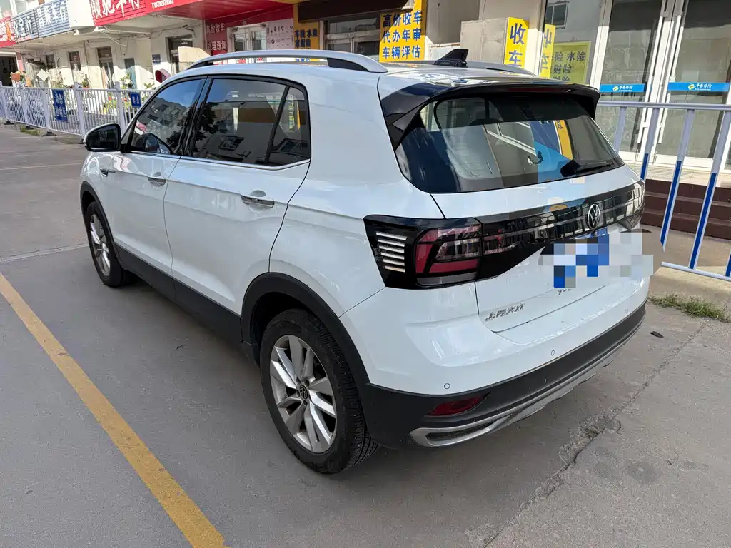 Volkswagen T-Cross 2023 — фото 10