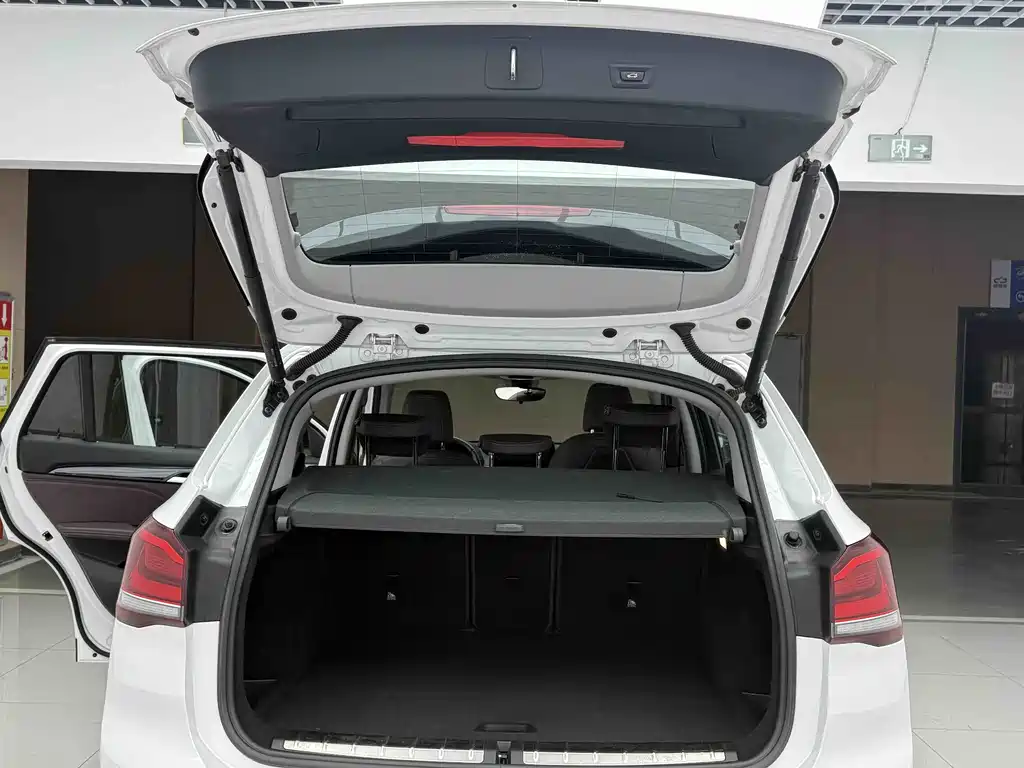 BMW X1 2022 — фото 16