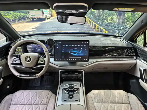 BYD Tang New Energy 2025
