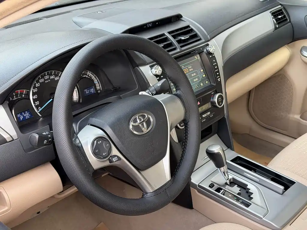Toyota Camry 2013