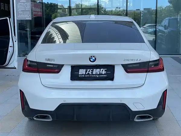BMW 3 Series 2025