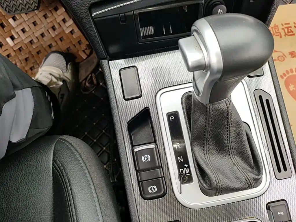 Haval H6 Coupe 2017 — фото 14