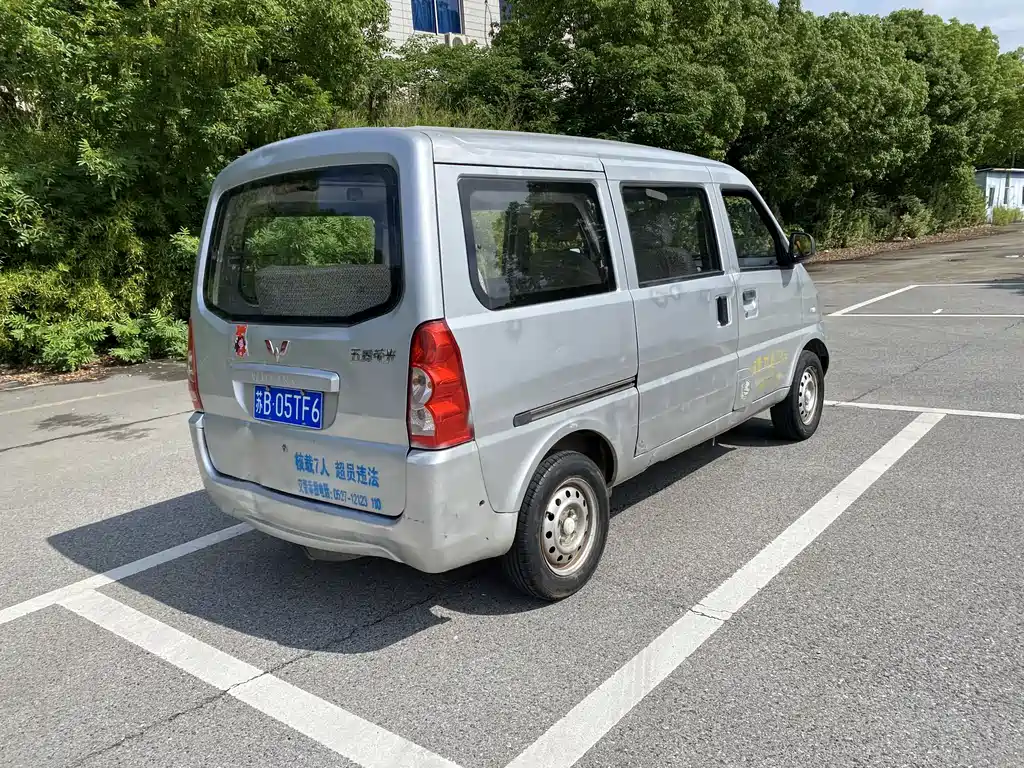Wuling Rongguang 2015 — фото 12