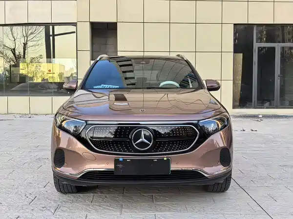 Mercedes-Benz EQA 2023