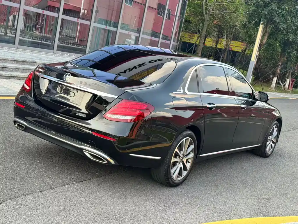 Mercedes-Benz E-Class 2018 — фото 6