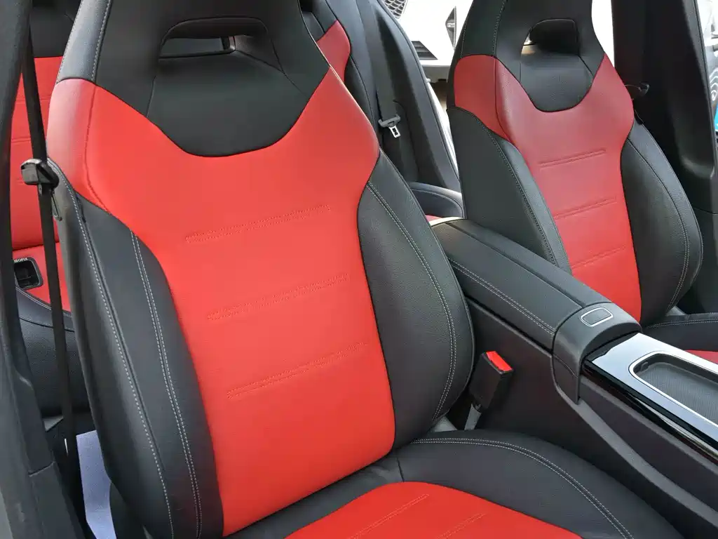 Mercedes-Benz A-Class AMG 2024 — фото 17