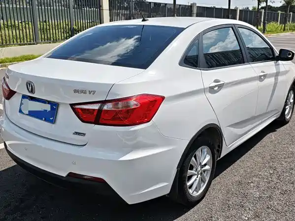 Changan Yuexiang V7 2017