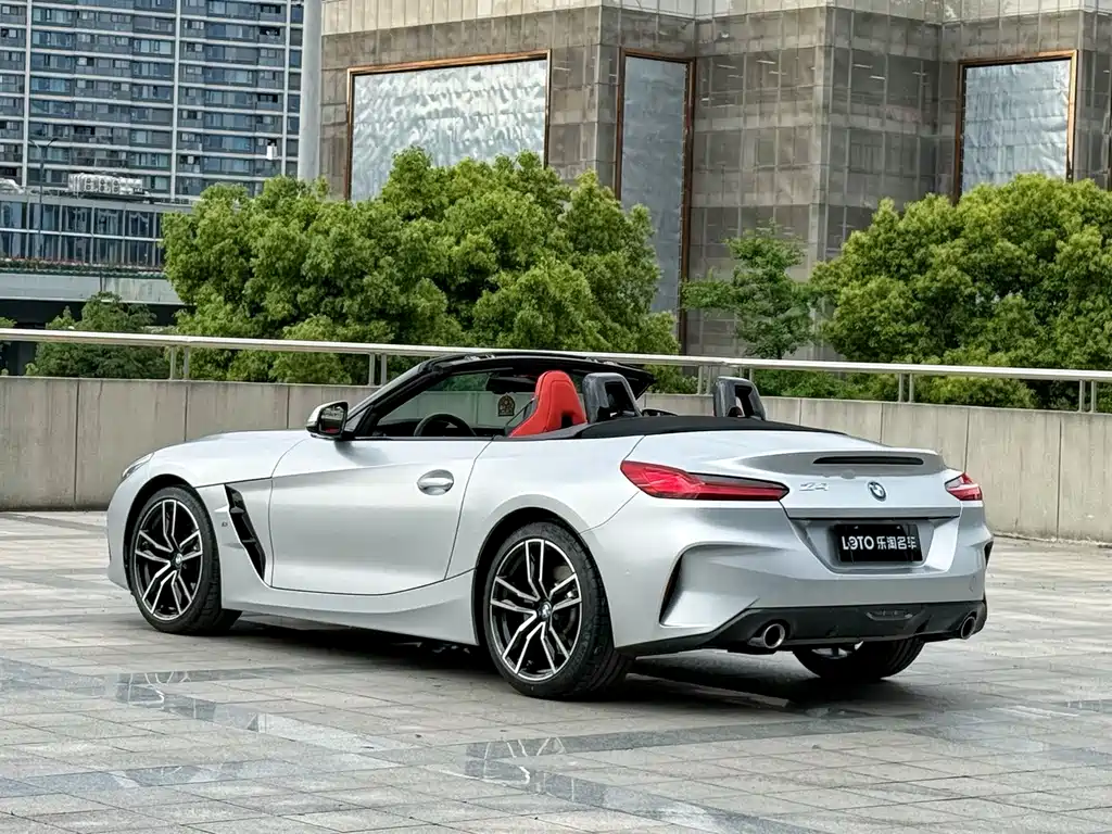 BMW Z4 2023 — фото 5