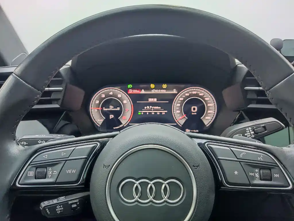 Audi A3 2021 — фото 17