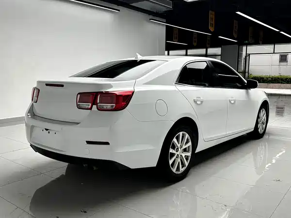 Chevrolet Malibu 2015