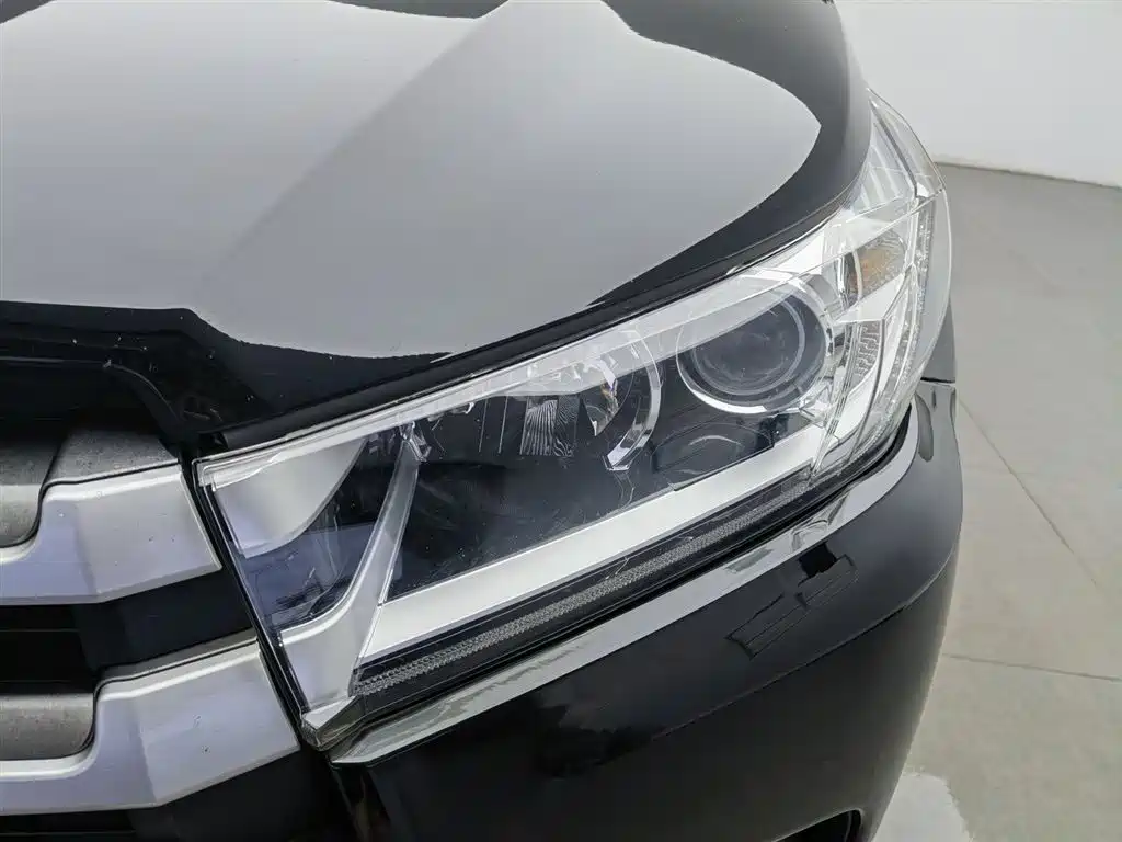 Toyota Highlander 2019