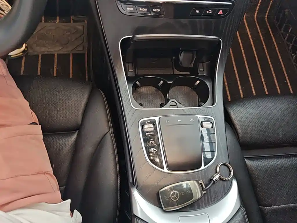 Mercedes-Benz C-Class 2020 — фото 14