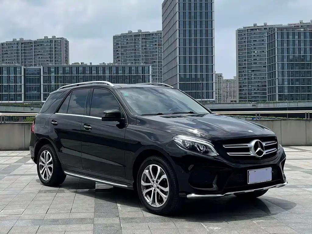 Mercedes-Benz GLE 2016 — фото 3