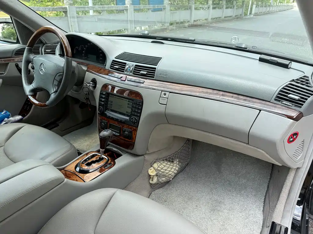 Mercedes-Benz S-Class 2005 — фото 12