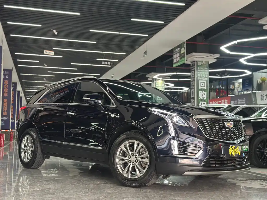 Cadillac XT5 2021 — фото 3