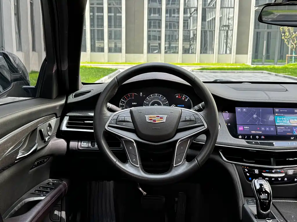 Cadillac CT6 2023 — фото 11