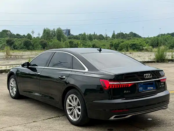 Audi A6L 2023