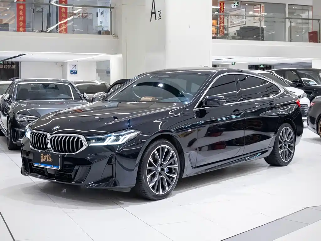 BMW 6 Series GT 2021 — фото 1