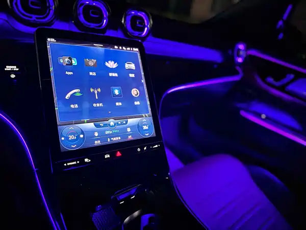 Mercedes-Benz C-Class 2022