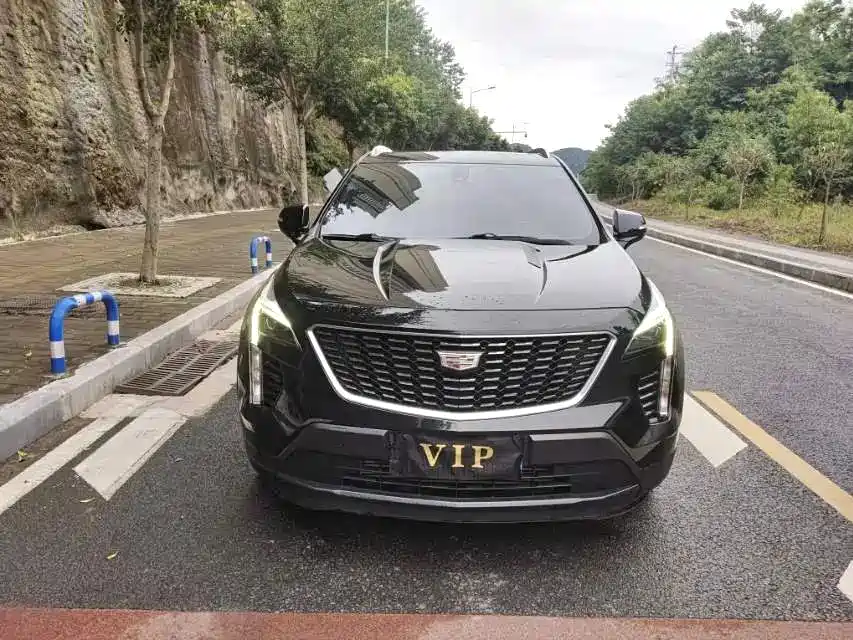 Cadillac XT4 2020 — фото 2