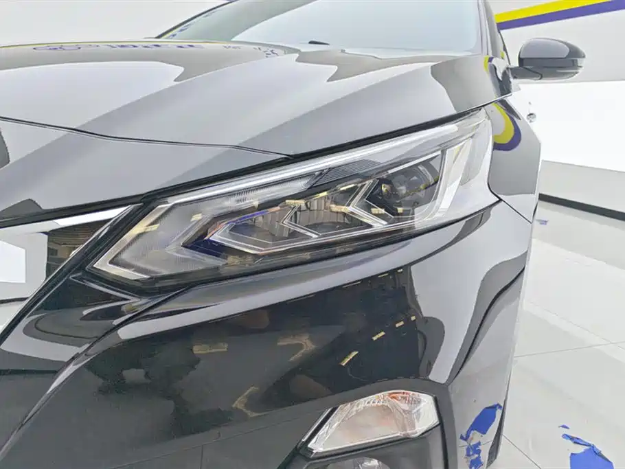 Nissan Teana 2021