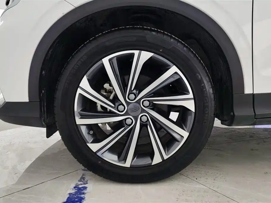 Geely Binyue 2019