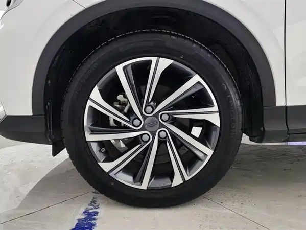 Geely Binyue 2019