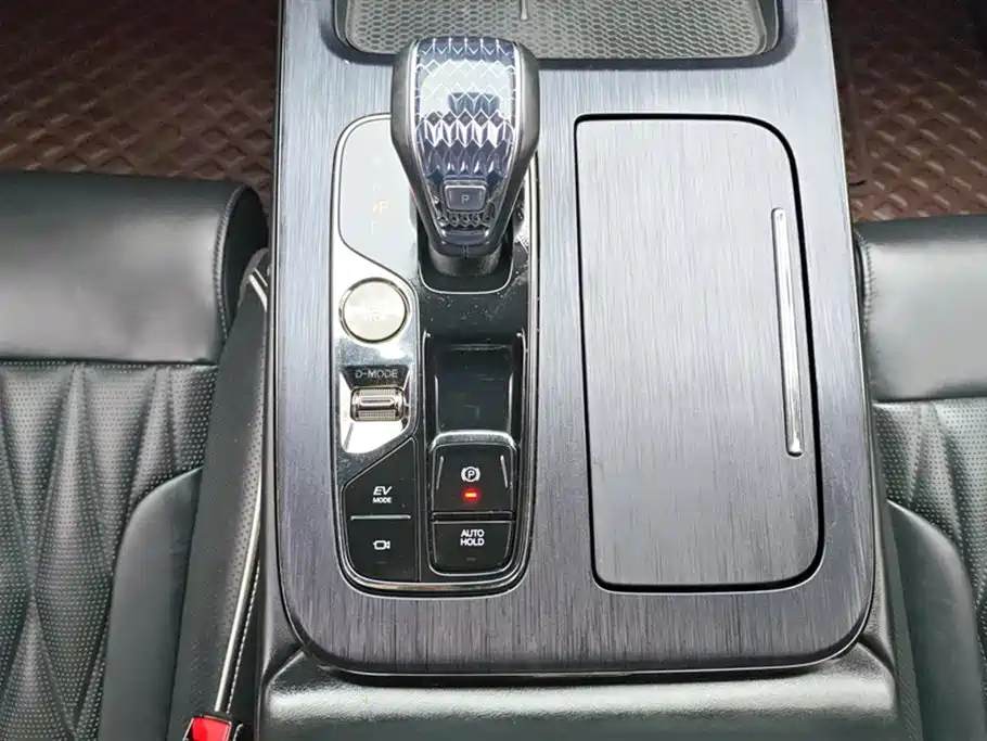 GAC Trumpchi GS8 2022 — фото 16