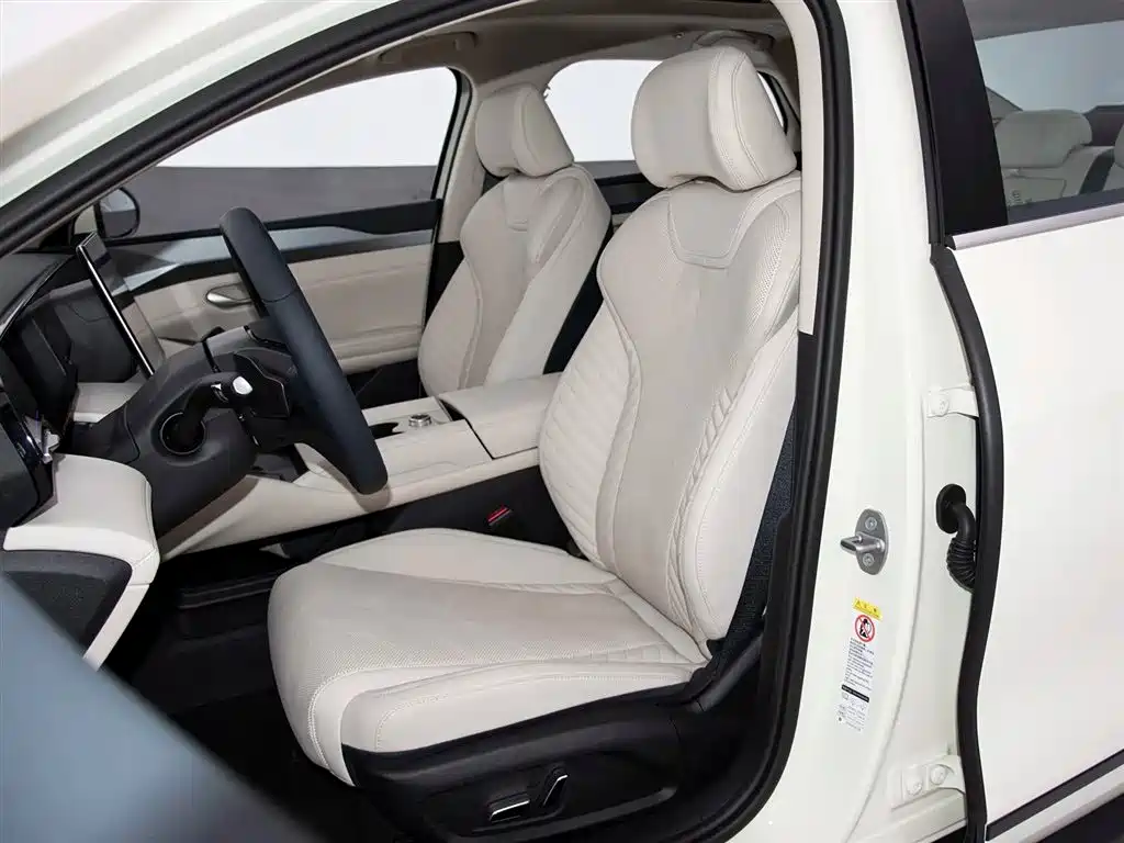BYD Qin L 2025 — фото 14