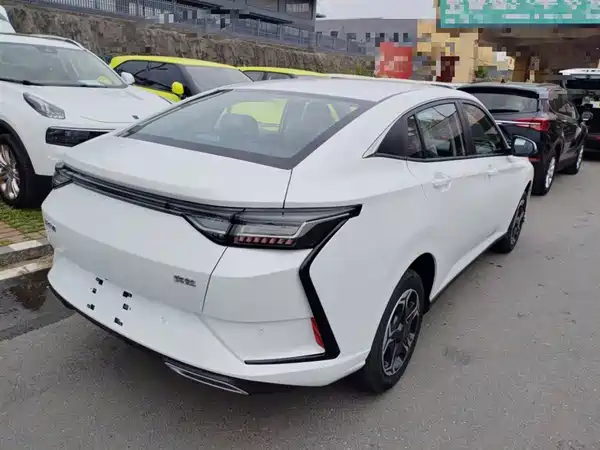 Dongfeng Yixuan 2025