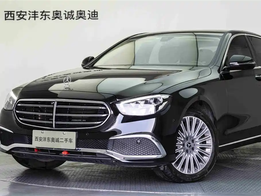 Mercedes-Benz E-Class 2023 — фото 21