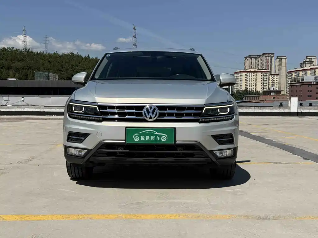 Volkswagen Tiguan L 2019 — фото 2