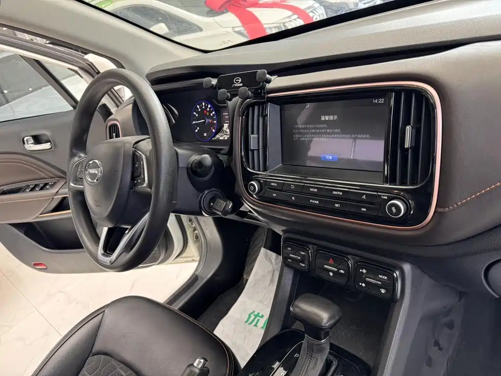 GAC Motor Trumpchi GS3 2018 — фото 12