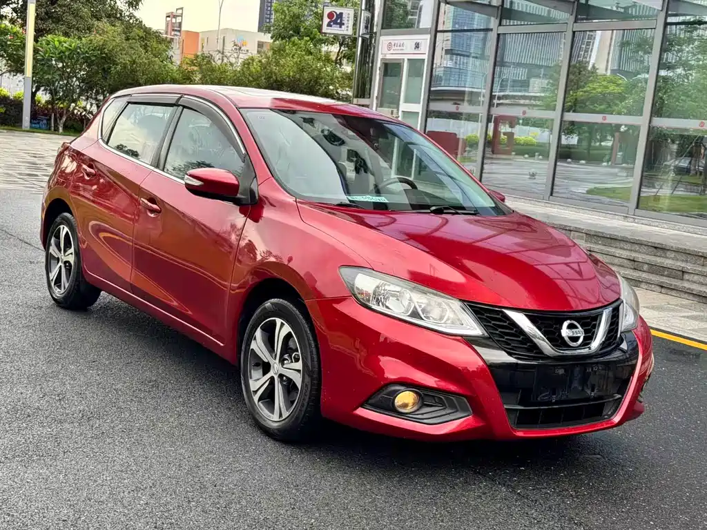 Nissan Tiida 2018 — фото 3