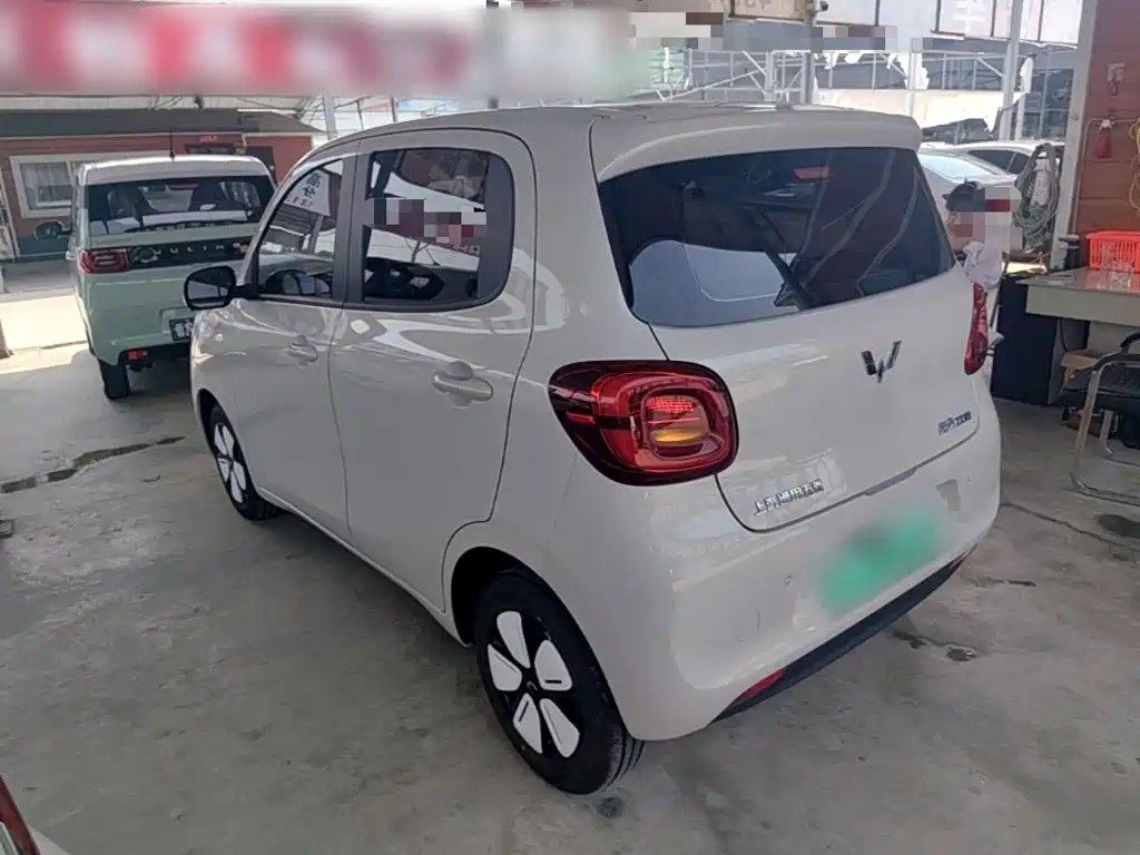 Wuling MINIEV 2025
