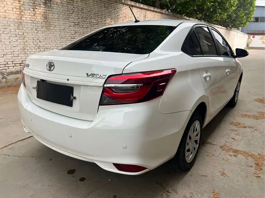 Toyota Vios 2021 — фото 9