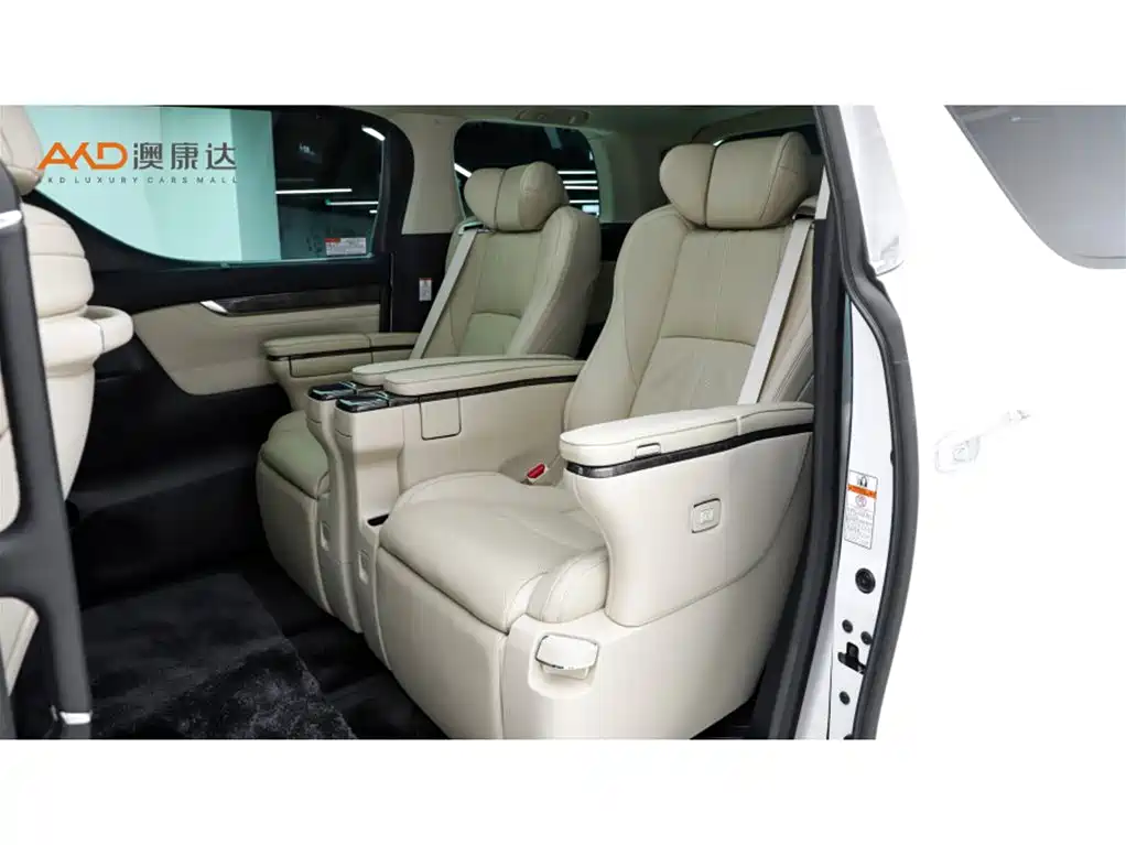 Toyota Vellfire 2021