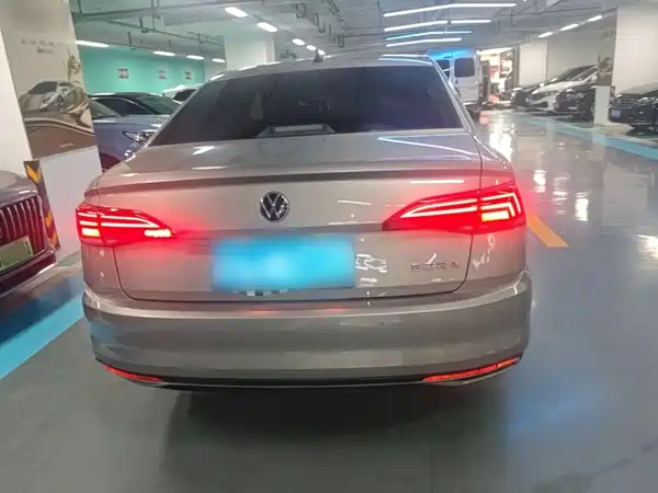 Volkswagen Bora 2021