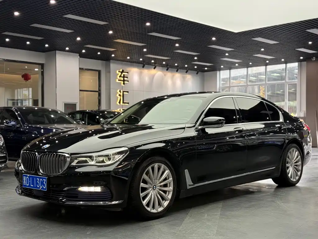 BMW 7 Series 2016 — фото 2