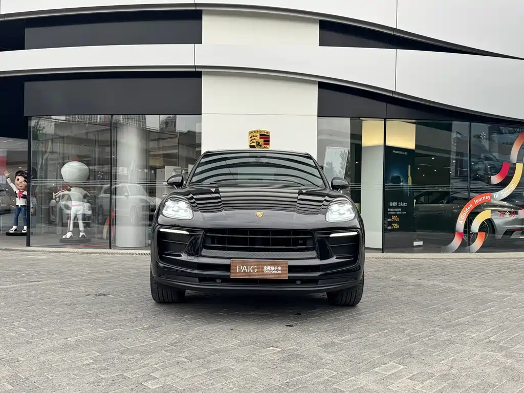 Porsche Macan 2023 — фото 2