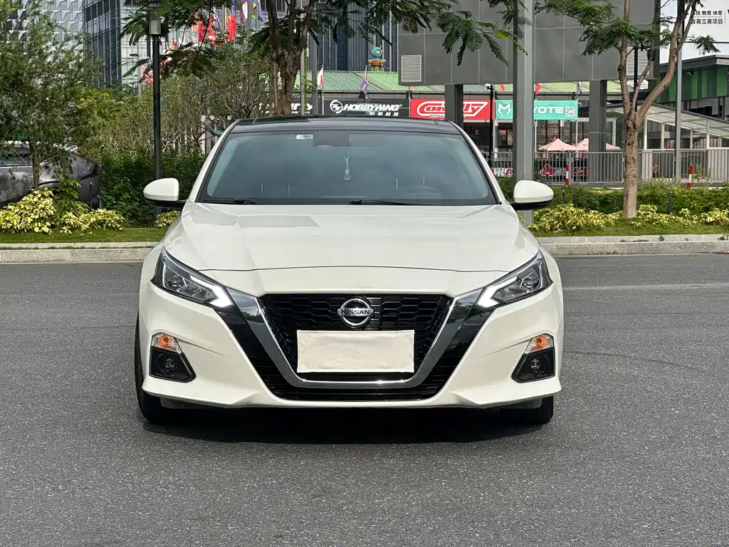 Nissan Teana 2022 — фото 2