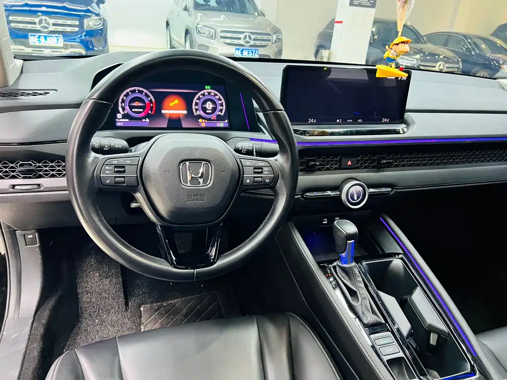 Honda Accord 2023 — фото 8