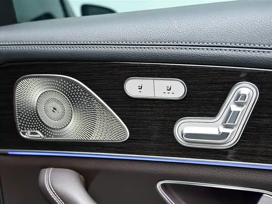 Mercedes-Benz GLS 2021 — фото 28