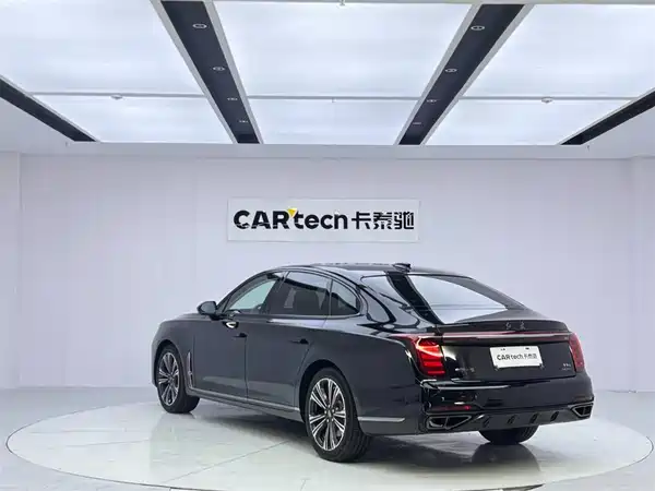Hongqi H9 2024