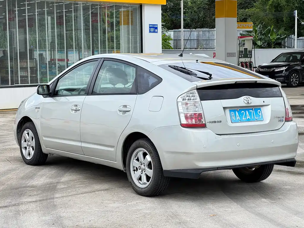 Toyota Prius 2006 — фото 5