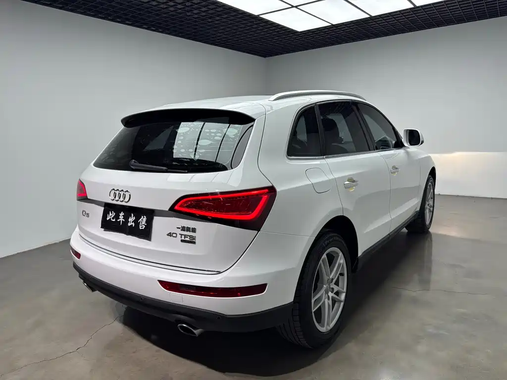 Audi Q5 2017 — фото 5