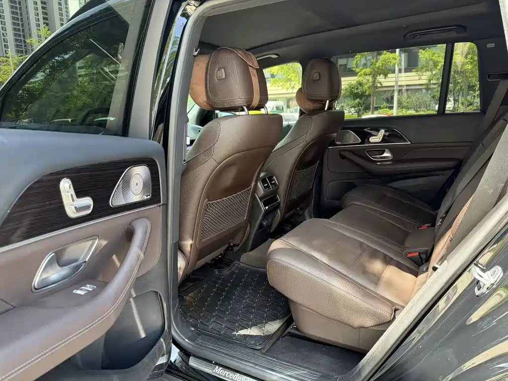 Mercedes-Benz GLS 2023 — фото 9