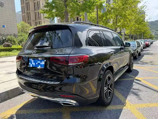 Mercedes-Benz GLS 2023