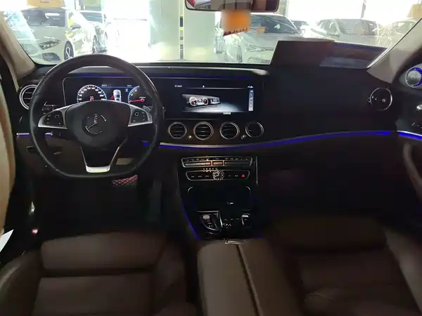 Mercedes-Benz E-Class 2016