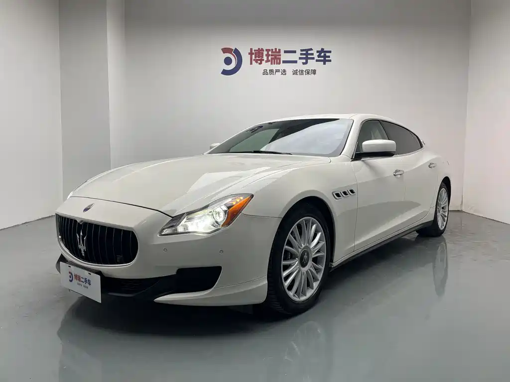 Maserati Quattroporte 2016 — фото 1